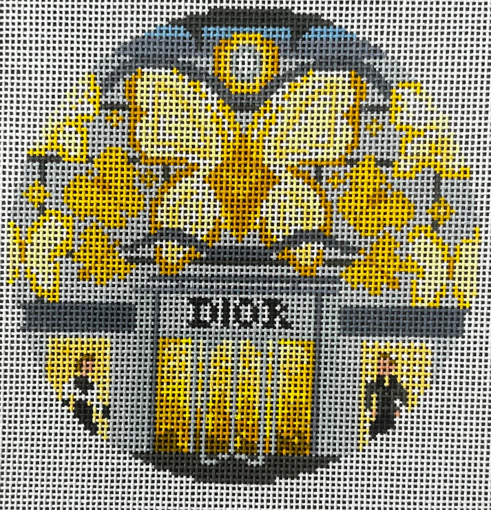 Dior Storefront Round