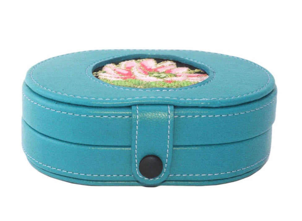 Leather Magnetic Needle Case