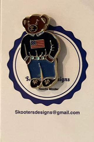 Flag Sweater Bear Needle Minder