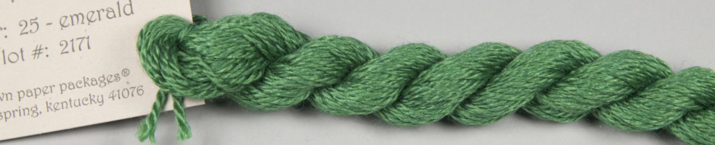 Silk & Ivory - S 25 Emerald